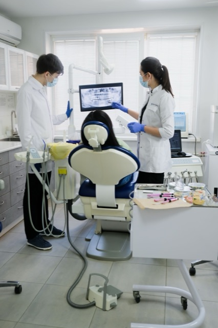Dentist